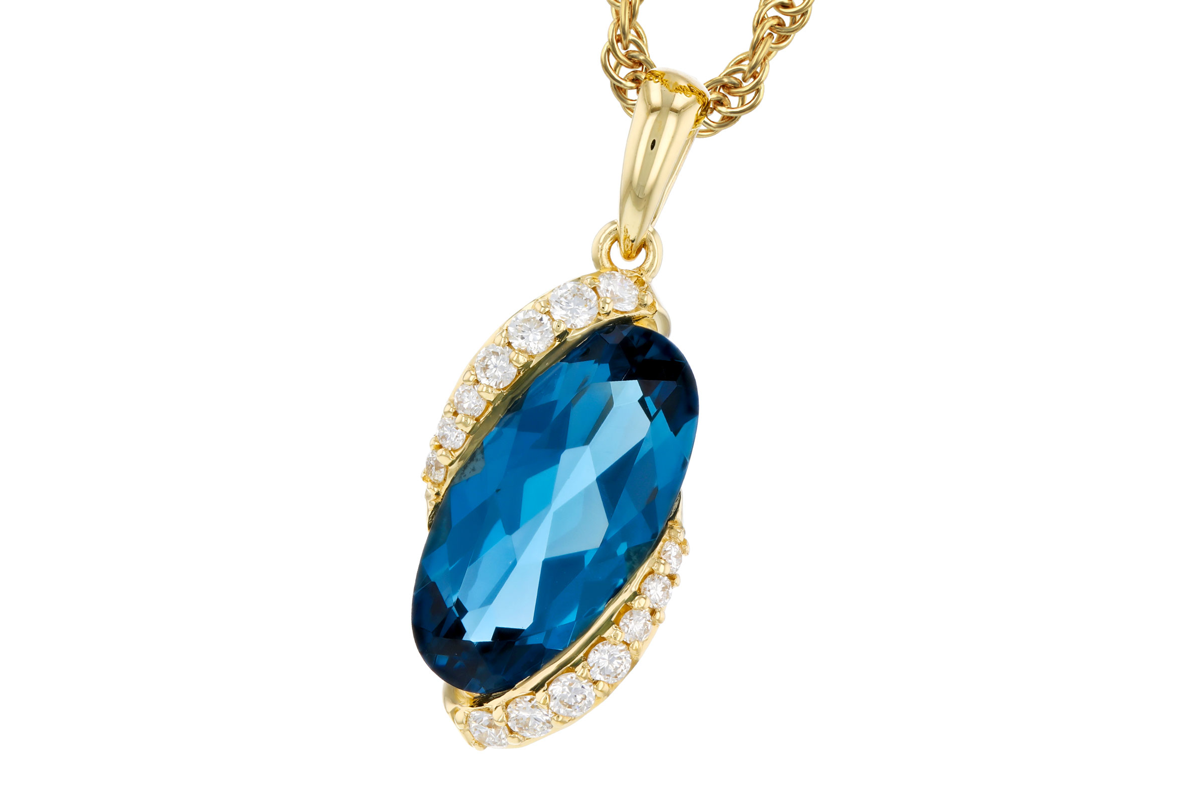 A293-75854: NECK 2.25 LONDON BLUE TOPAZ 2.37 TGW (12x6MM LBT)