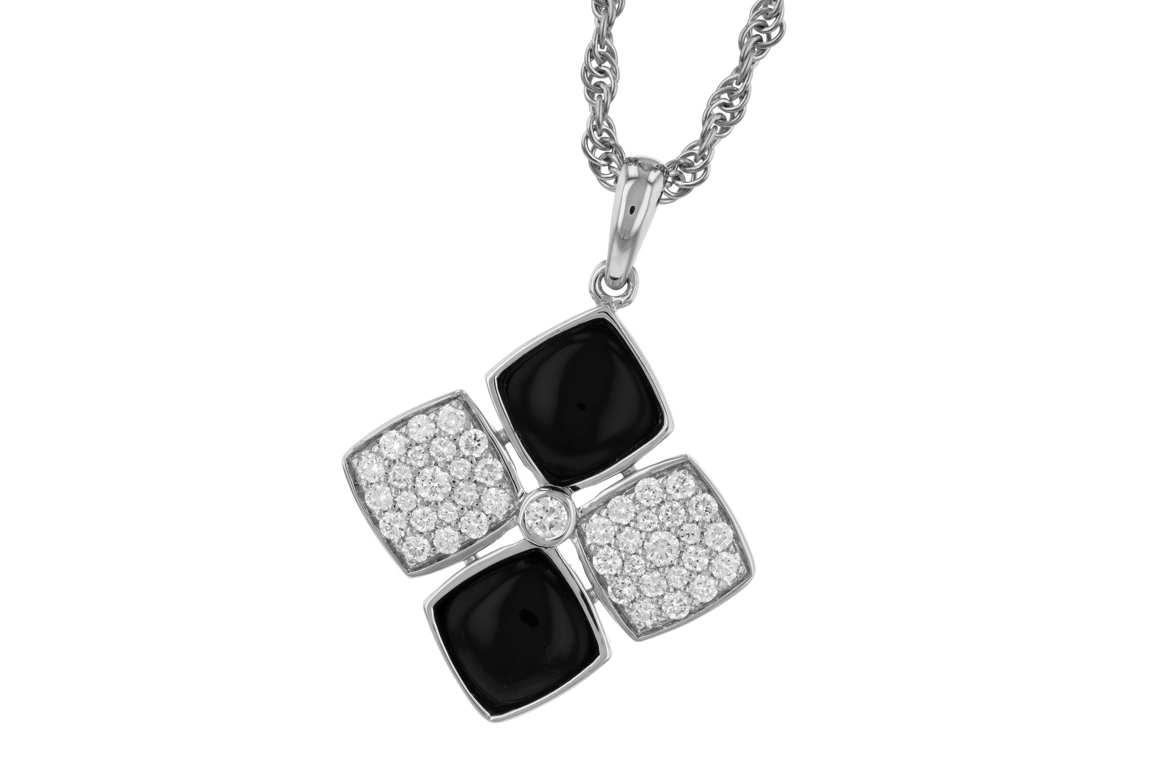 B293-74081: NECKLACE 1.23 TW ONYX 1.50 TGW