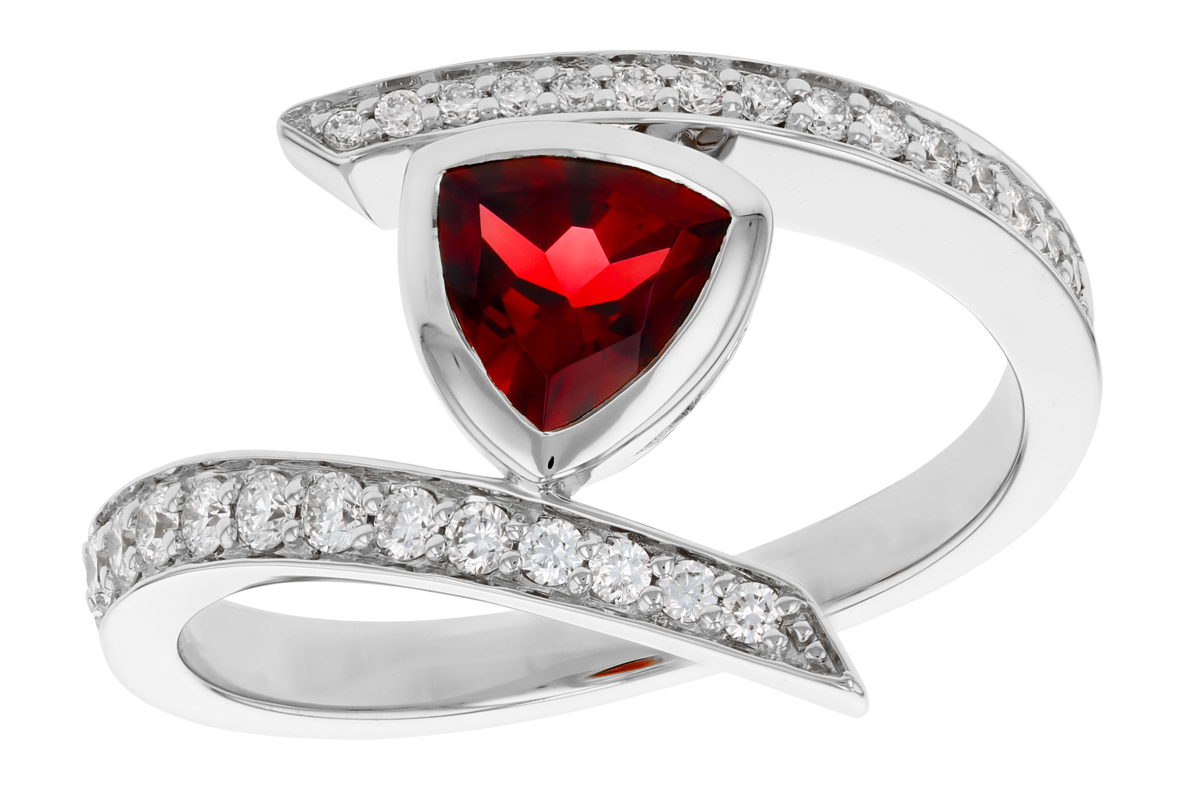 D293-75872: LDS RG .84 GARNET 1.08 TGW (6MM GAR)
